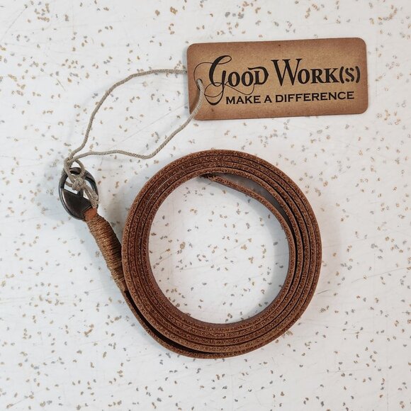 Good Work(s) Make a Difference Unisex Wrap Bracelet - Picture 3 of 9